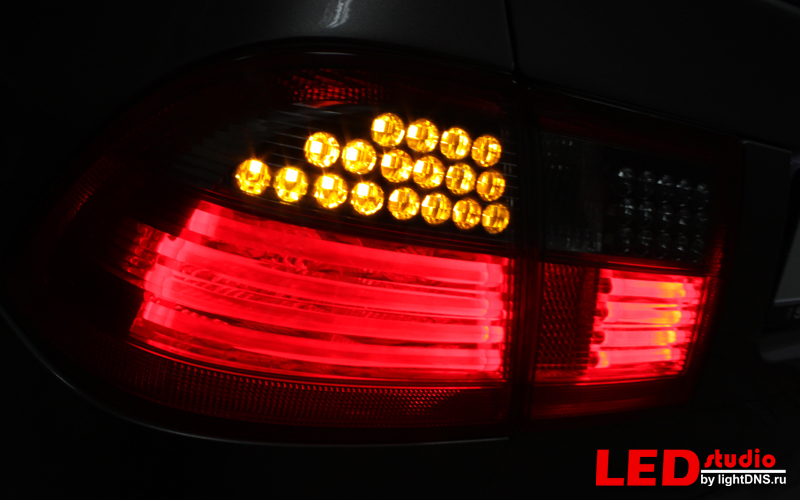 saab_9-5_custom_tail_lights_bmw_x5_07.jpg