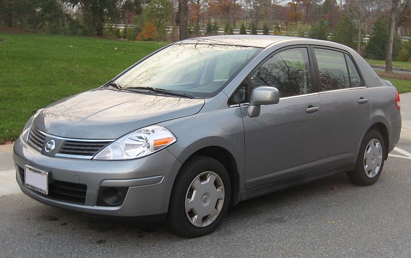 NISSAN TIIDA (2004 - ..)