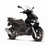 GILERA RUNNER ST 125 (2007 - ..)