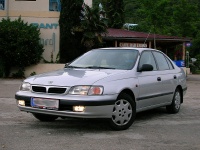 TOYOTA  CARINA (1992 - 1996)