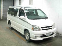 TOYOTA HIACE REGIUS (1995 - 2006)