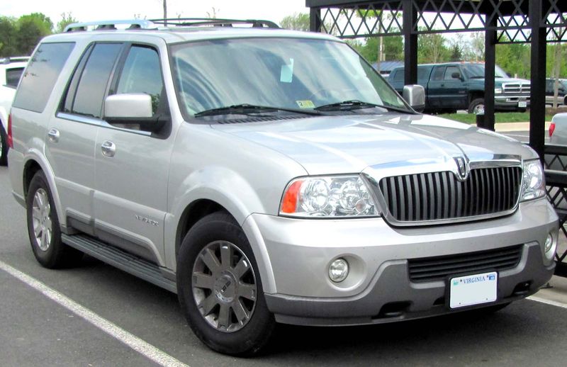 LINCOLN NAVIGATOR (2003 - 2006)