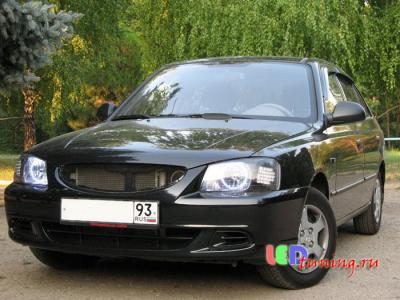 HYUNDAI_ACCENT_0108_preview.jpg