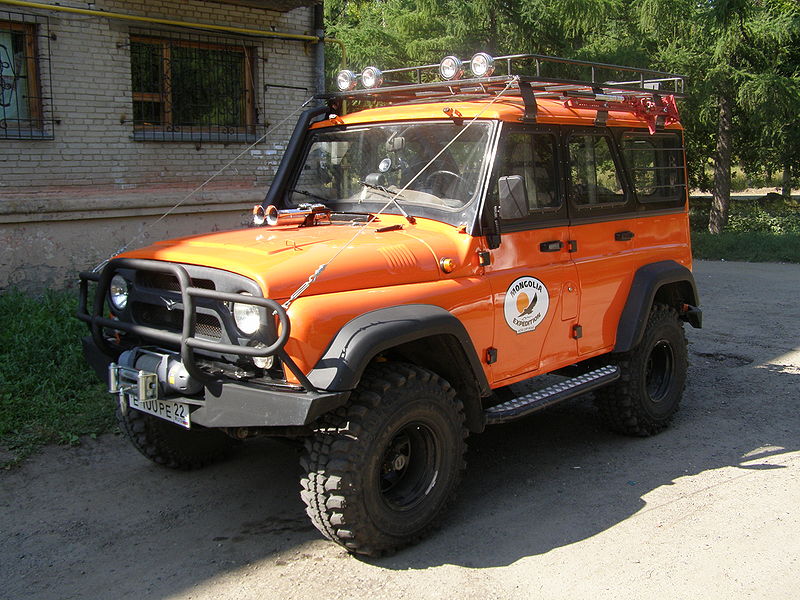 UAZ HUNTER (1995 - ..)