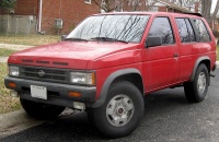 NISSAN TERRANO (1986 - 1995)