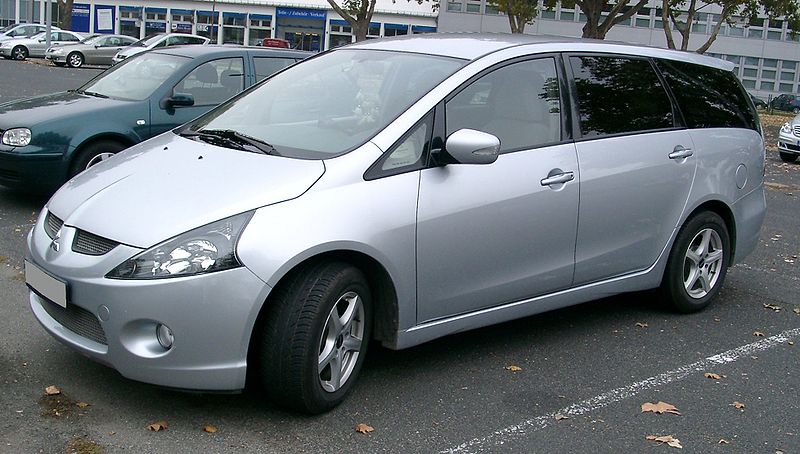 MITSUBISHI GRANDIS (2003 - ..)