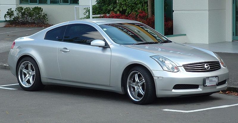 NISSAN SKYLINE v35  (2001 - 2007)